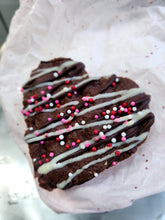 Load image into Gallery viewer, Valentine Day Sweetheart Box