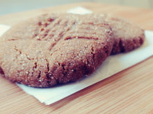 Load image into Gallery viewer, Gluten Free & Vegan Gingersnap Cookie- 6 pack