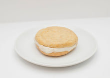 Load image into Gallery viewer, Strawberry Lemonade Whoopie Pie - 4 Pack